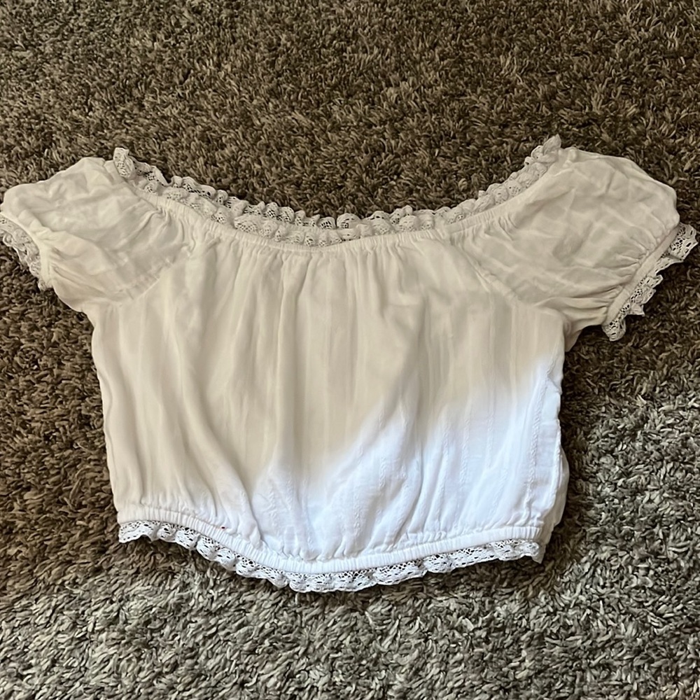 American Eagle Off Shoulder Crop-Top Size XS